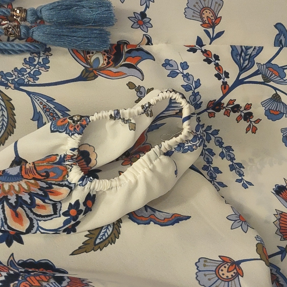 Top - Picture 4 of 4